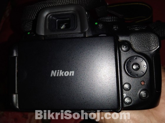 Nikon D5200 DSLR